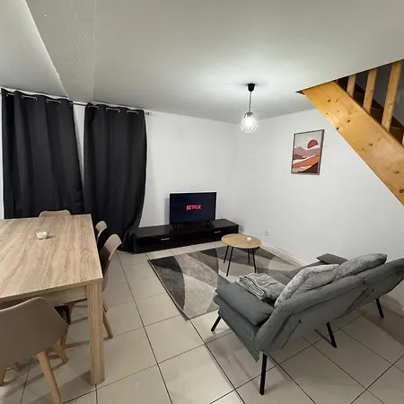 Maison Confort-parking Gratuit- Wifi Gratuit-proche Du Centre-ville- Troyes アパート Les Noes-pres-Troyes